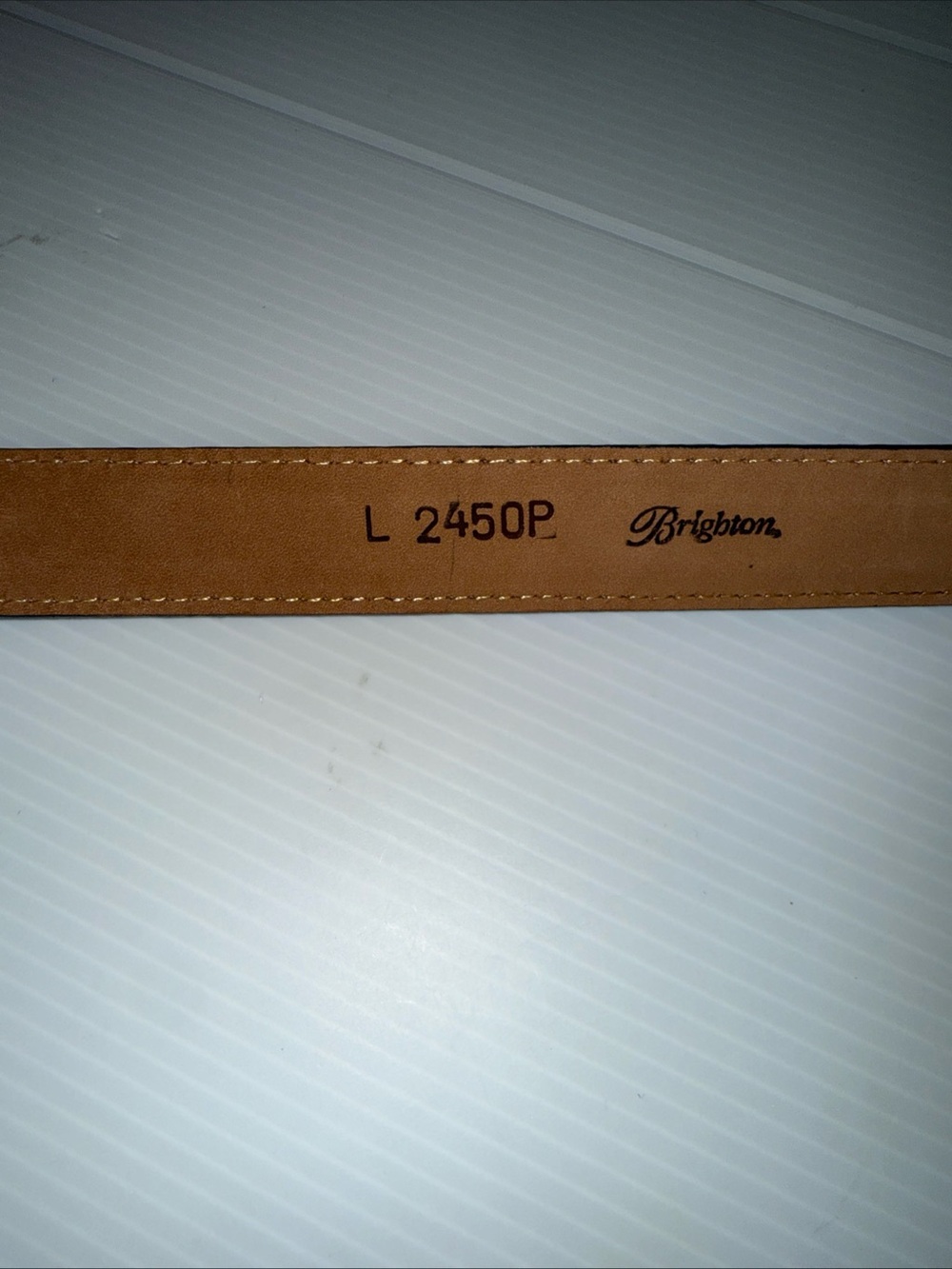 BRIGHTON women’s silver croc embossed leather belt Sz L 2450P - Picture 3 of 4